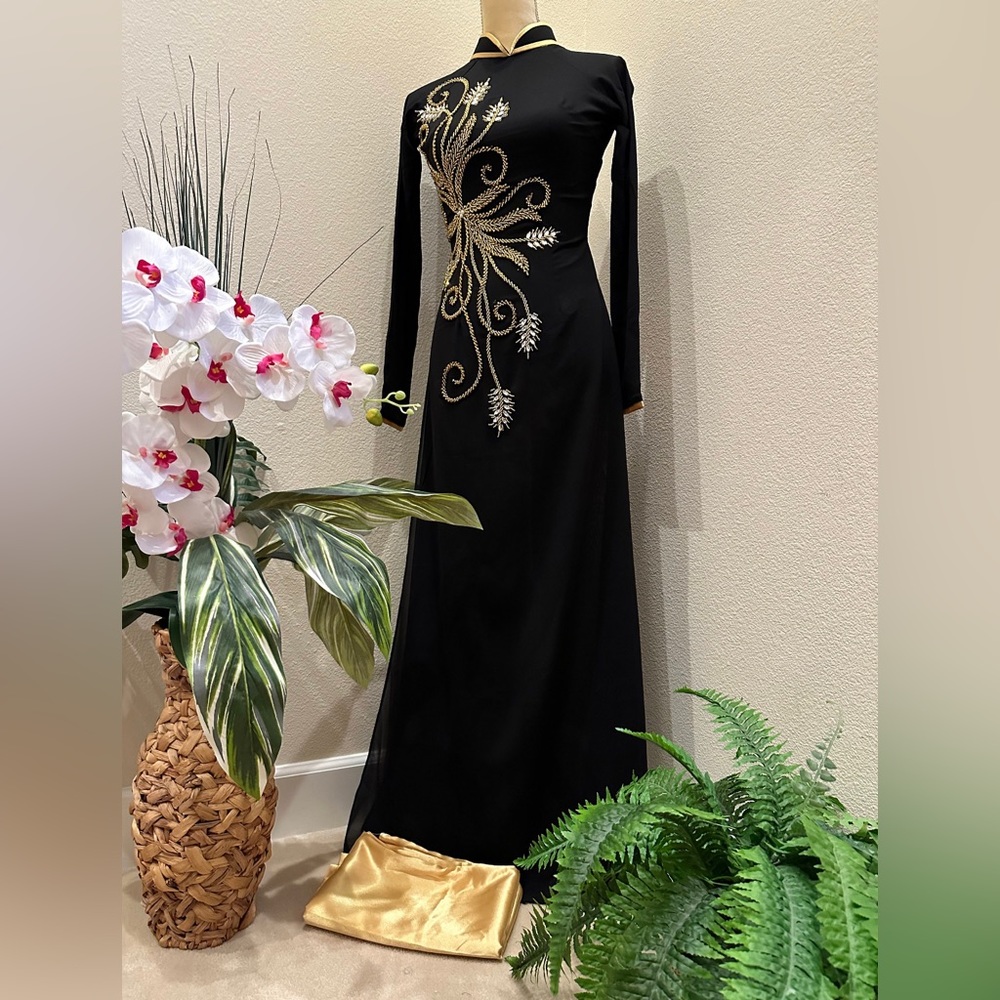 Vietnamese Ao Dai